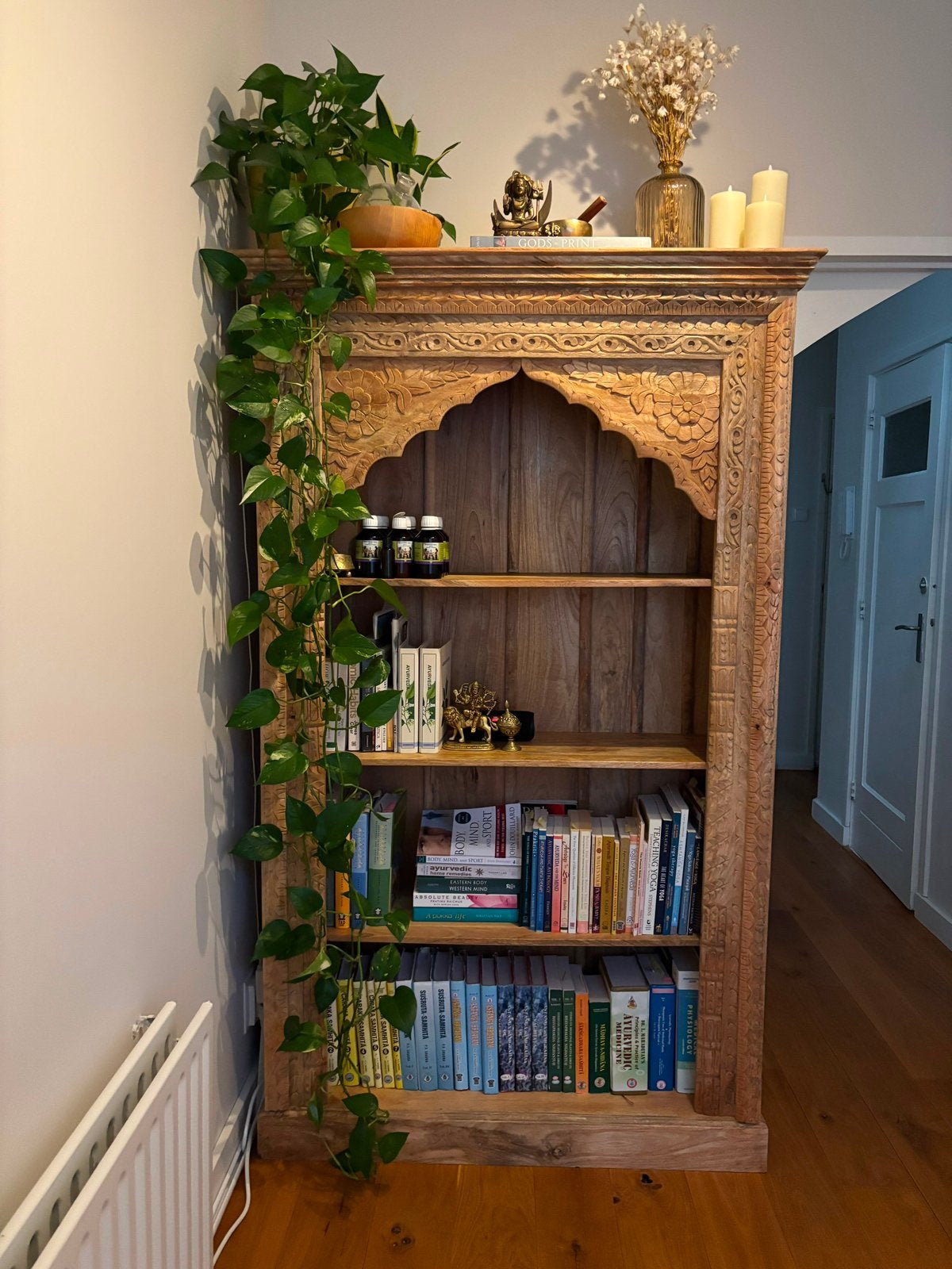 Indiaase oriental mangohout boekenkast / open kast, Ophalen, Met plank(en), 100 tot 150 cm, Oriental, Indiaas