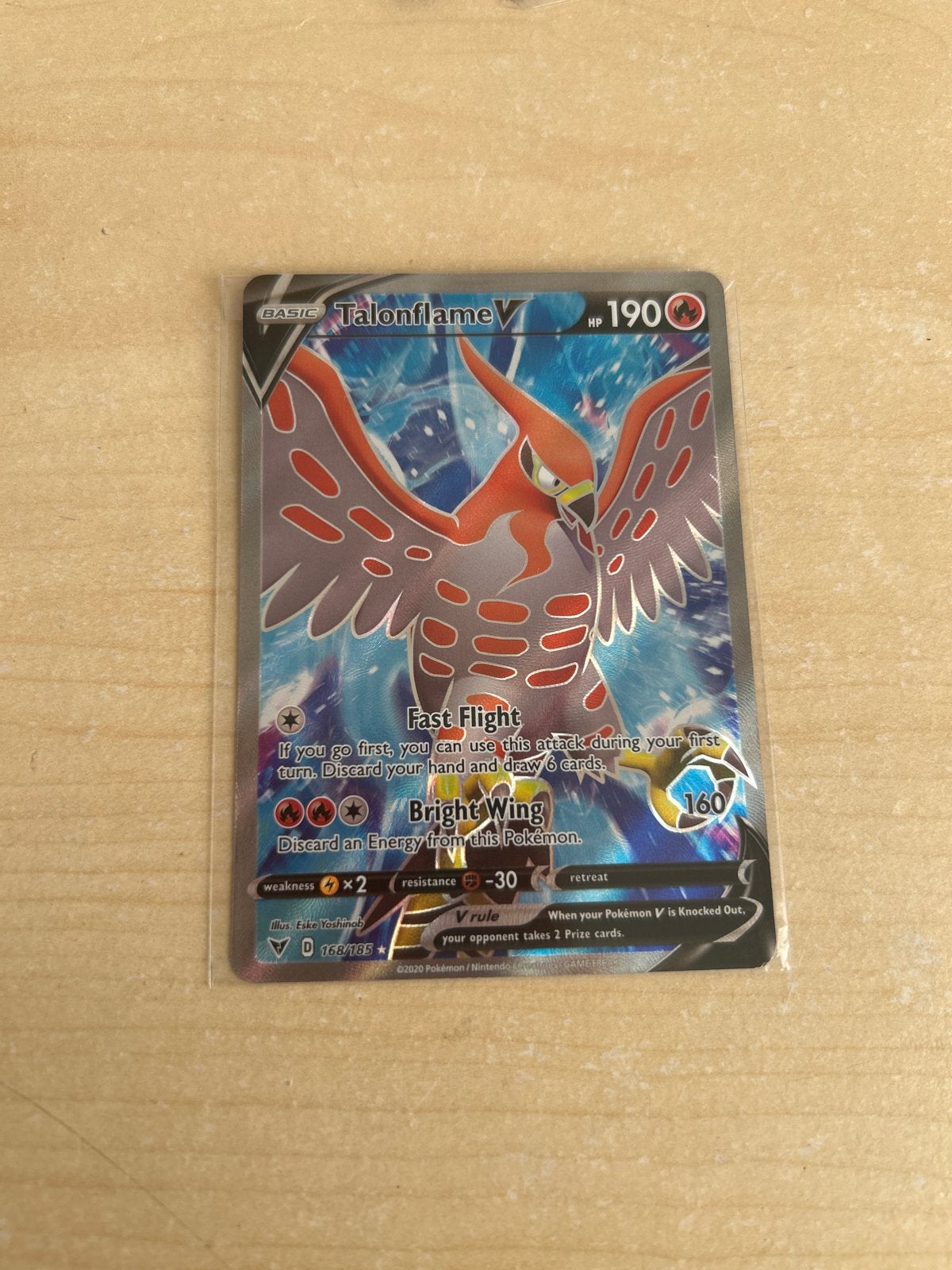 Talonflame V Pokémon Kaart (168/185) - Zo goed als nieuw, Ophalen of Verzenden, Zo goed als nieuw, Losse kaart
