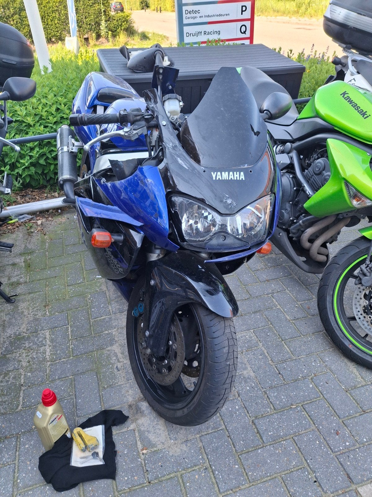 yamaha yzf1000 thunderace onderdelen motor, heeft schade voo, Ophalen, Gebruikt