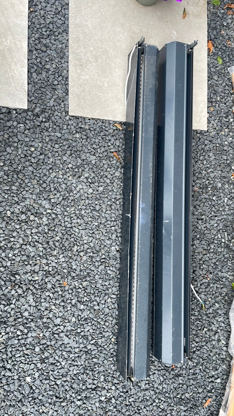 Twee rolluiken cassette 180cm breed elektrisch, Huis en Inrichting, Kasten | Roldeurkasten en Archiefkasten, Ophalen, Gebruikt