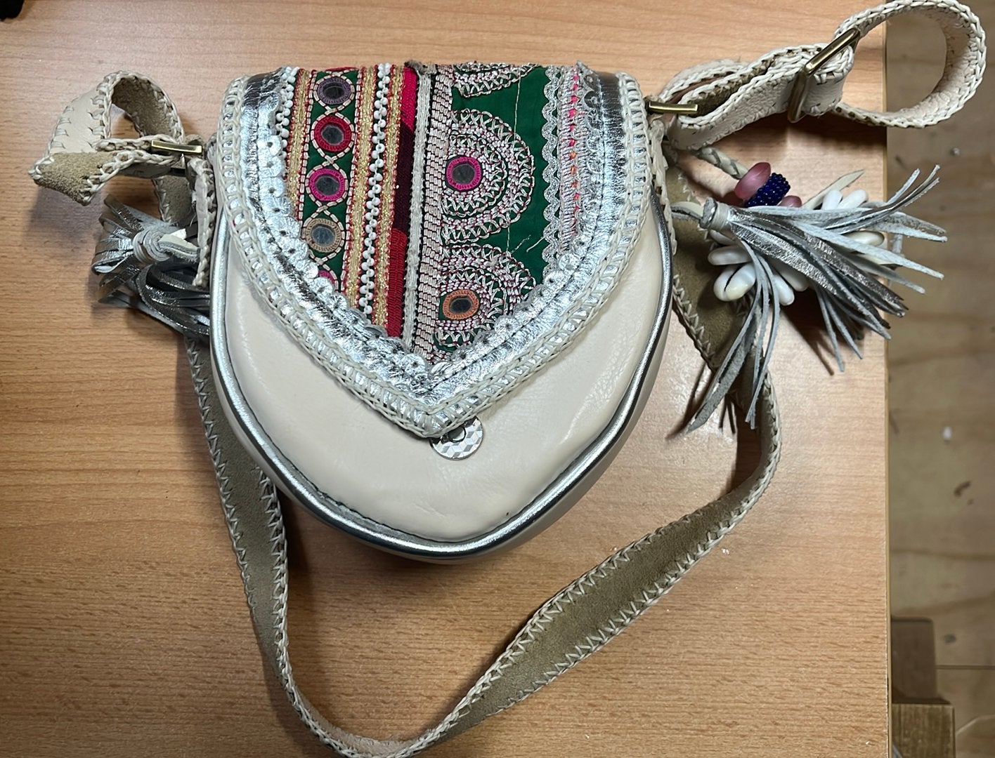 Stevige handtas met rits, Ophalen of Verzenden, Zo goed als nieuw, Beige, Schoudertasje