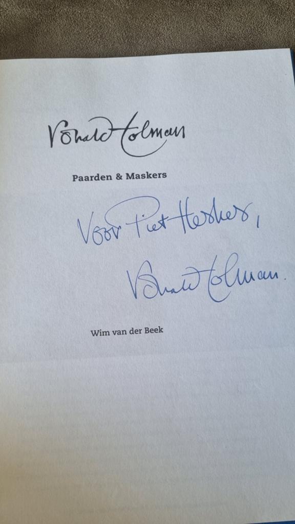 Ronald Holman - Paarden & Maskers (Gesigneerd), Ophalen of Verzenden, Zo goed als nieuw, Ronald Holman