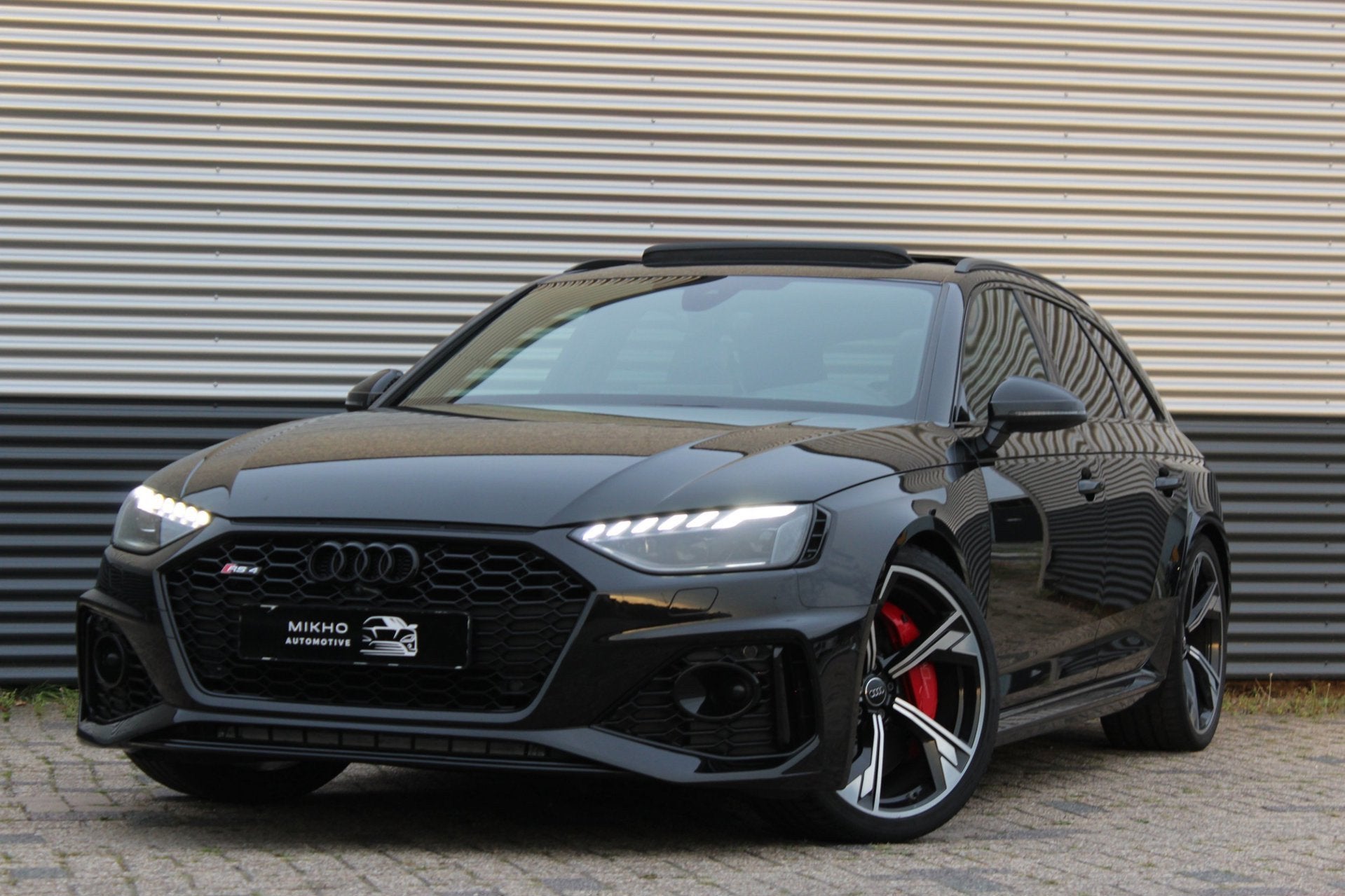 Audi A4 Avant 2.9 TFSI RS 4 quattro | Panoramadak | Keramisc, Auto's, Dealer onderhouden, Gebruikt, Zwart, Vierwielaandrijving