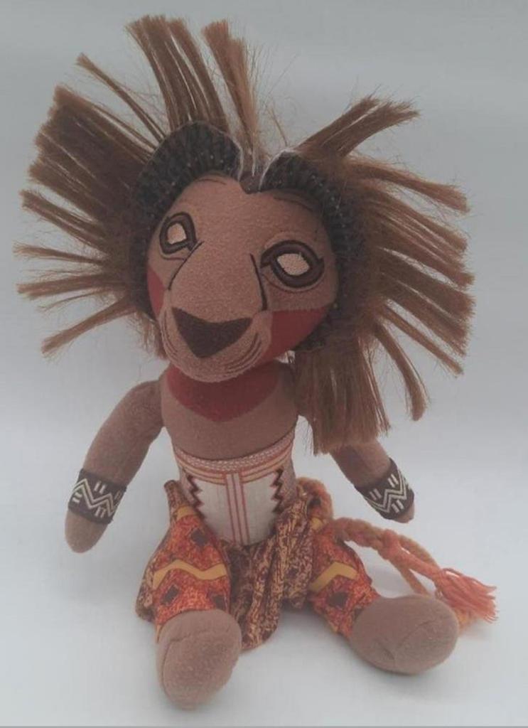 Lion King Simba knuffel Musical uitvoering ca. 32cm hoog, Ophalen of Verzenden, Leeuwenkoning of Jungle Boek, Zo goed als nieuw