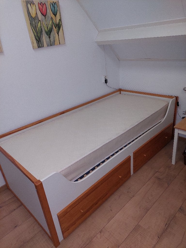 Bed eenpersoons, Ophalen, Gebruikt, 90 cm, Eenpersoons
