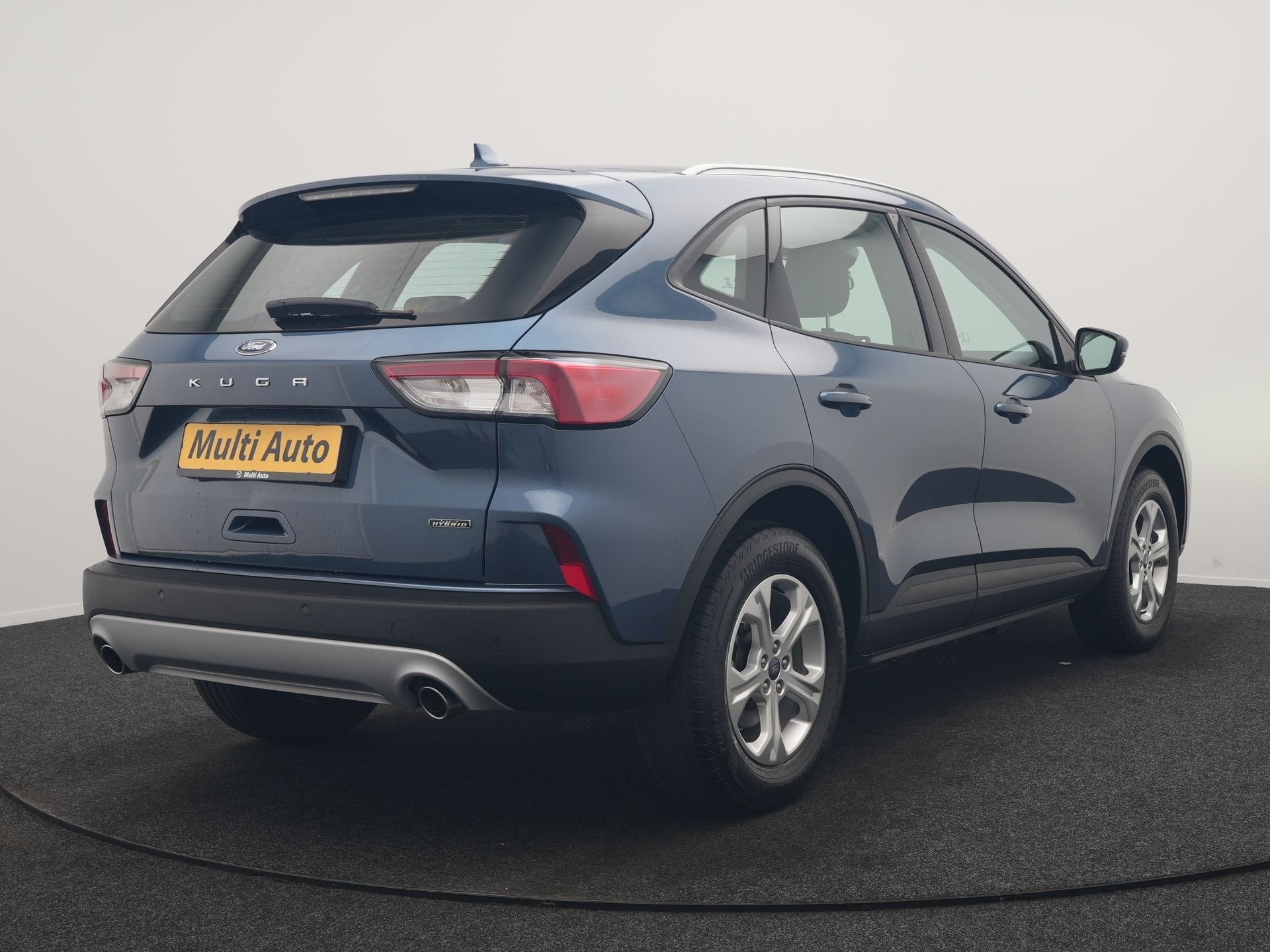 Ford Kuga 2.5 PHEV 225pk Dealer O.H Cruise Control | Stoelve, Auto's, Dealer onderhouden, Stof, Gebruikt, Zwart