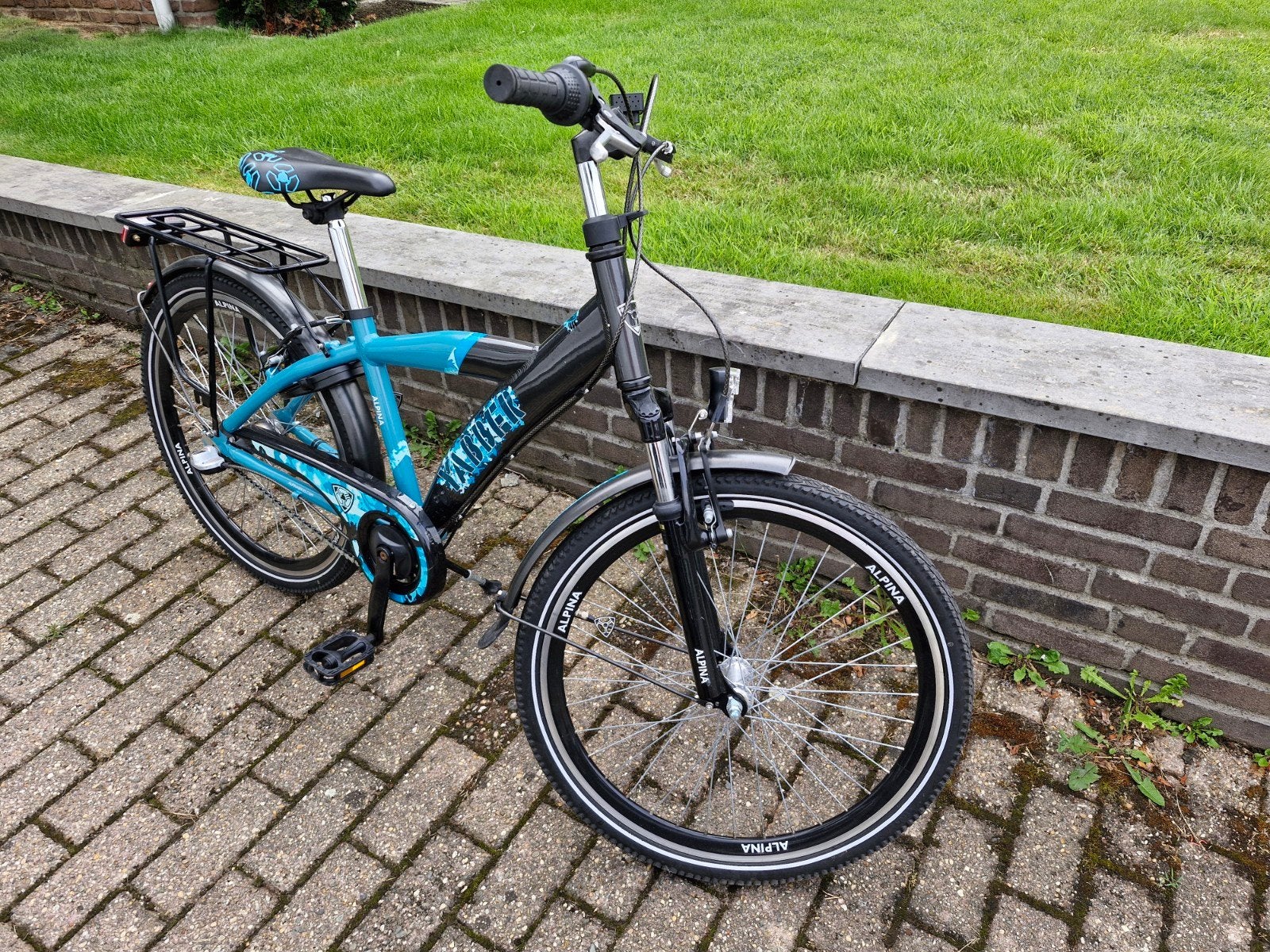 24 inch jongensfiets - Alpina, Fietsen en Brommers, Fietsen | Heren | Herenfietsen, Gebruikt, Velgrem, Versnellingen, Minder dan 49 cm