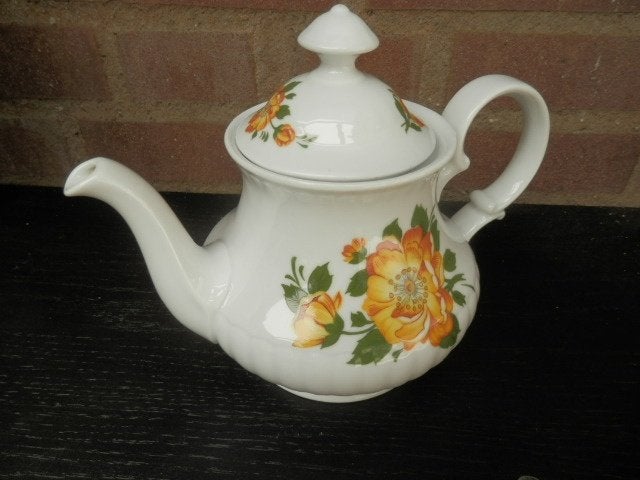 Diverse leuke theepotten, Huis en Inrichting, Overige materialen, Gebruikt, Klassiek, Ophalen of Verzenden