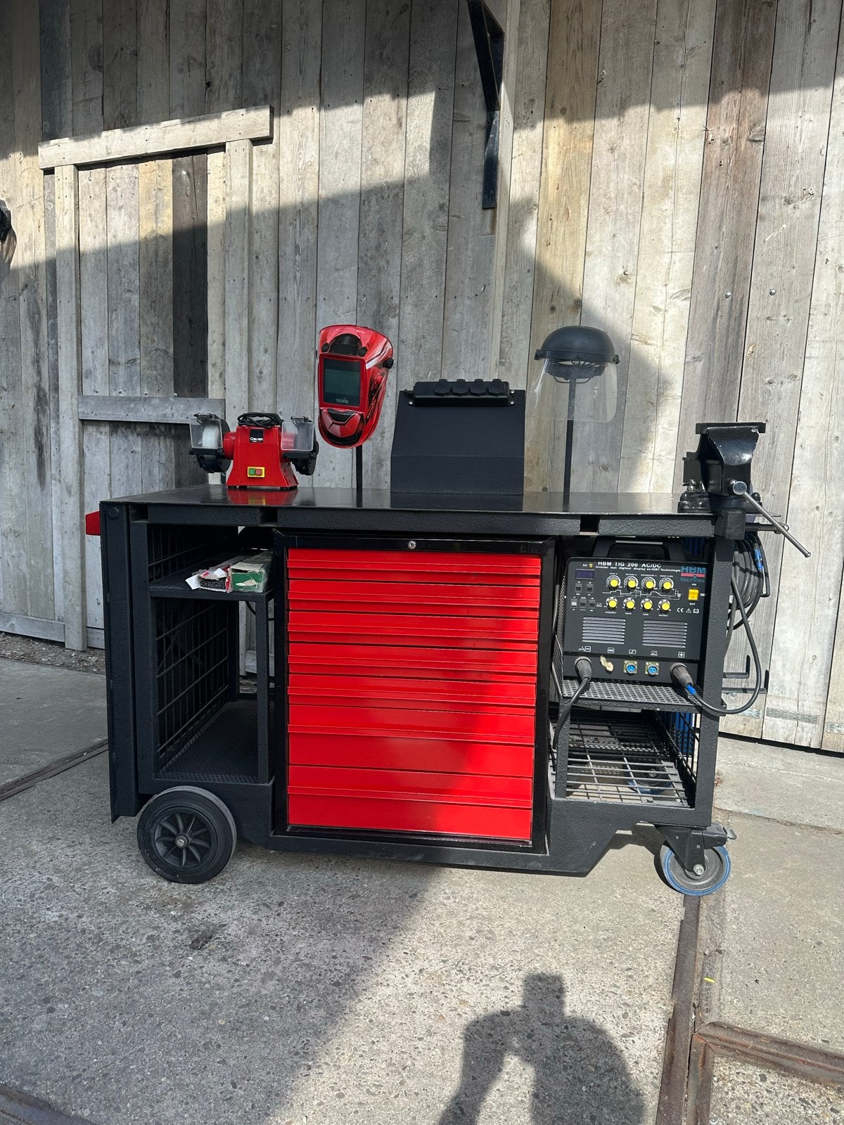 Complete Mobiele Werkbank met Lasapparaat en Gereedschap, Ophalen of Verzenden, Gebruikt, Gereedschapsopslag, Overige merken