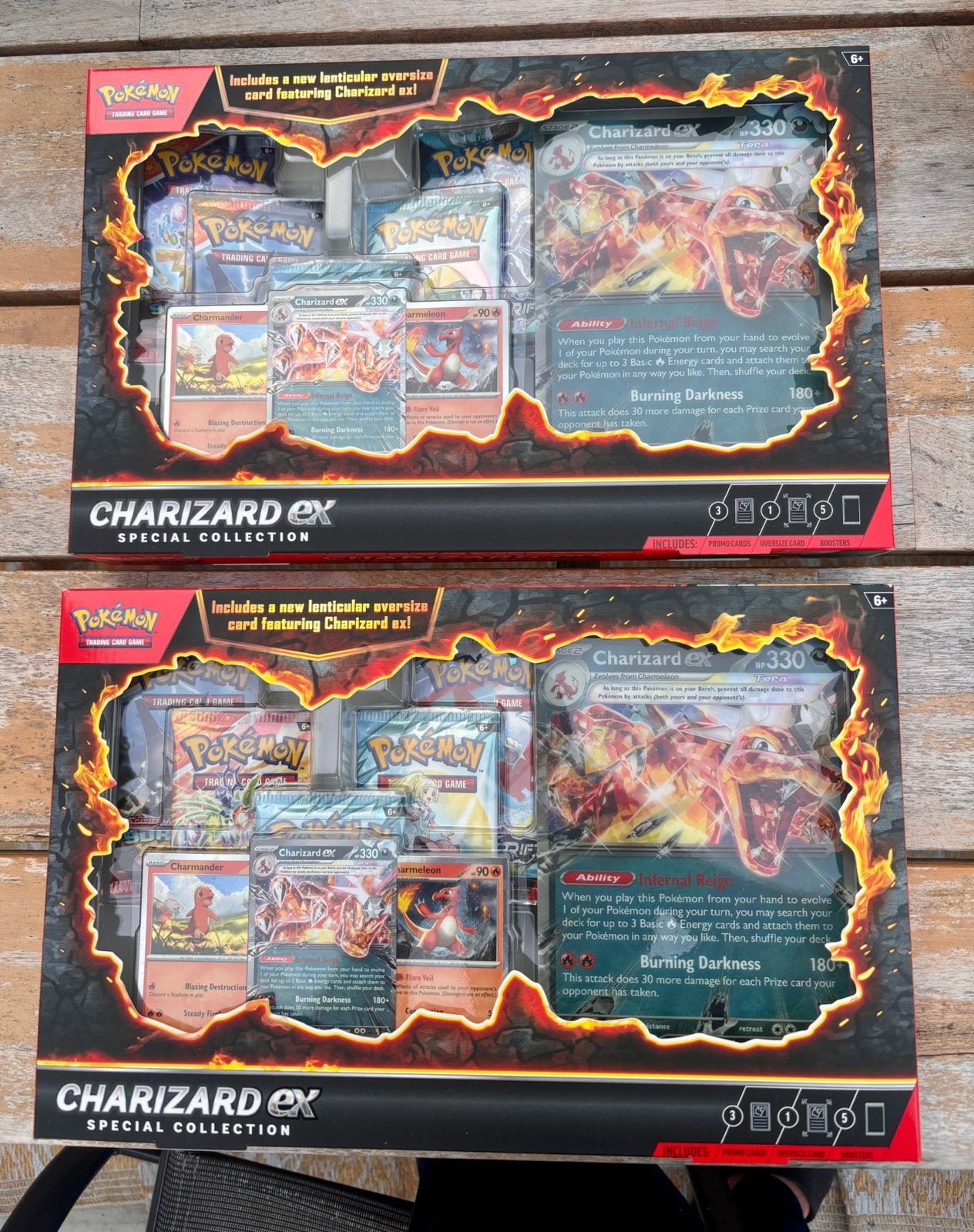Pokémon Mega Latias ex Box & Charizard ex Special Collection, Hobby en Vrije tijd, Verzamelkaartspellen | Pokémon, Ophalen of Verzenden