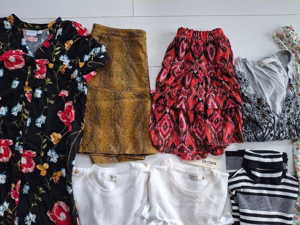 partij kleding M/L 8 stuks vest, jurken & rokken 25 euro, Wit, Maat 42/44 (L), Ophalen of Verzenden, Zo goed als nieuw