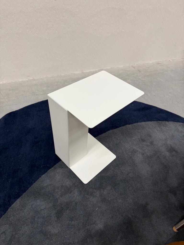 Nieuw Gelderland Ori bijzettafel grijs design tafel, Minder dan 55 cm, Nieuw, Ophalen of Verzenden, Gelderland