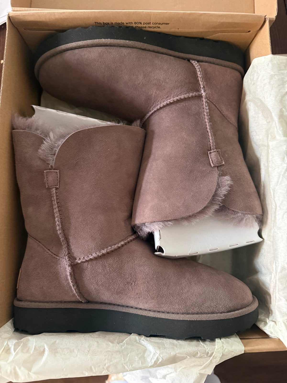 UGG Classic Cuff Short Laarzen Maat 38 Grijs Uniseks, Ophalen of Verzenden, Gedragen, Grijs, Lage of Enkellaarzen