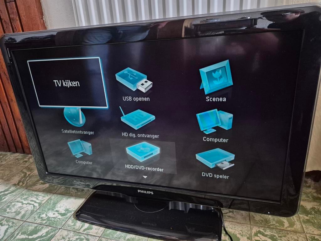 Philips 37PFL5604H/12 LCD televisie, Ophalen, Philips, Gebruikt, 50 Hz