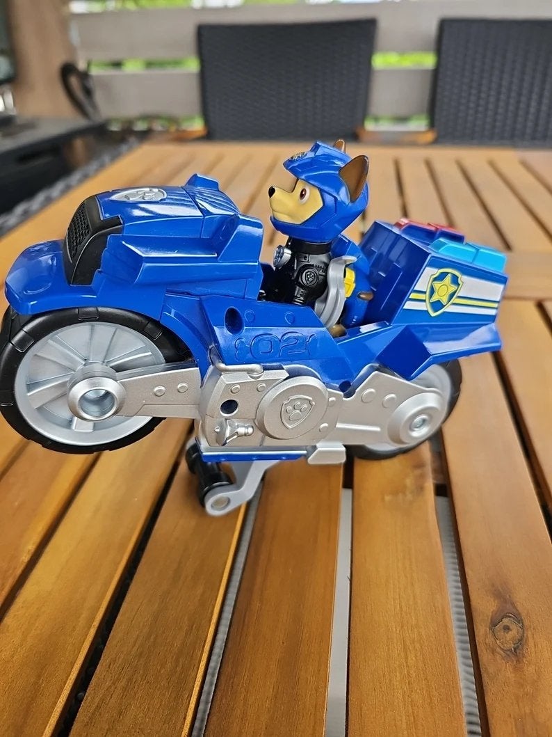 Paw Patrol Moto Pups Chase met terugtrekmotor, Kinderen en Baby's, Speelgoed | Speelgoedvoertuigen, Ophalen of Verzenden, Zo goed als nieuw