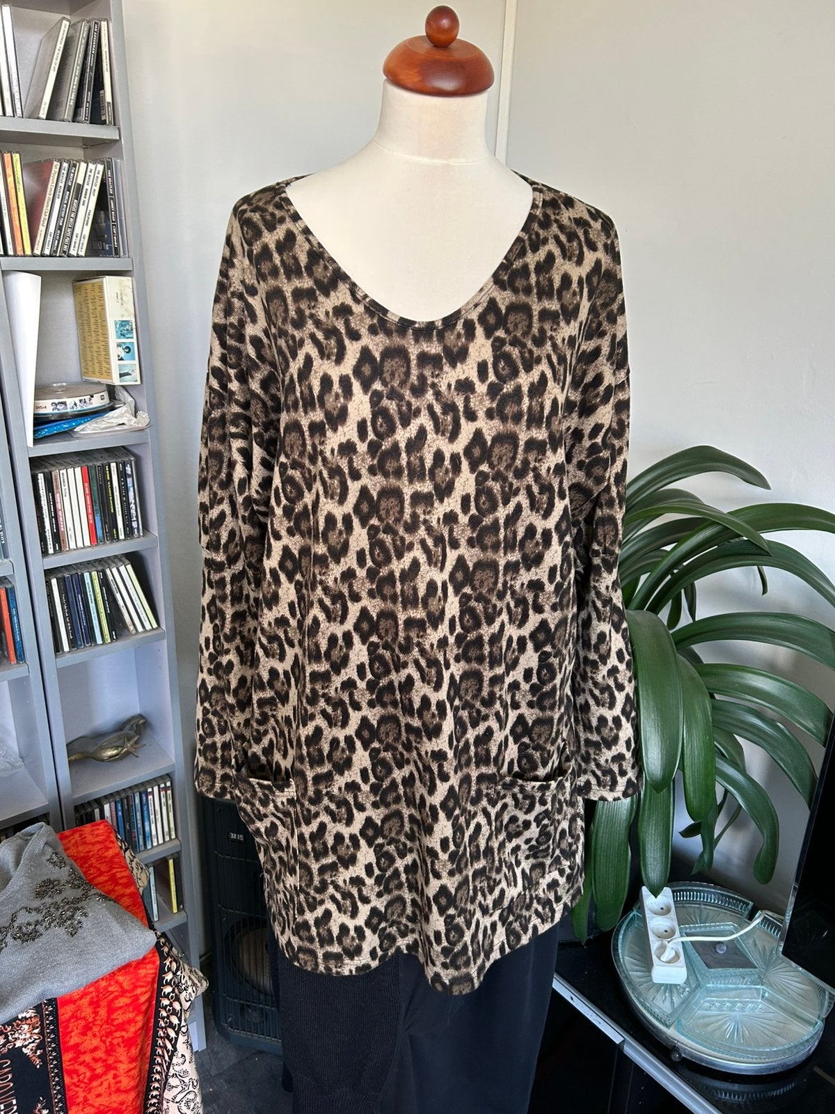 Tuniek Wildprint  zganw  mt XL, Ophalen of Verzenden, Zo goed als nieuw, Maat 46/48 (XL) of groter
