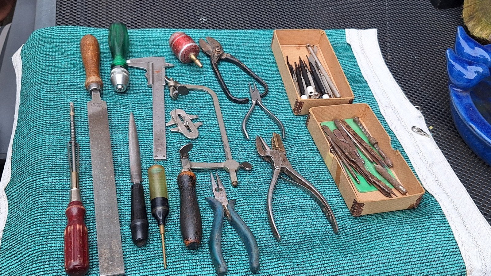 edelsmeed horlogemakers gereedschap juwelier., Hobby en Vrije tijd, Cursusmateriaal, Ophalen of Verzenden, Gebruikt, Meerdere media