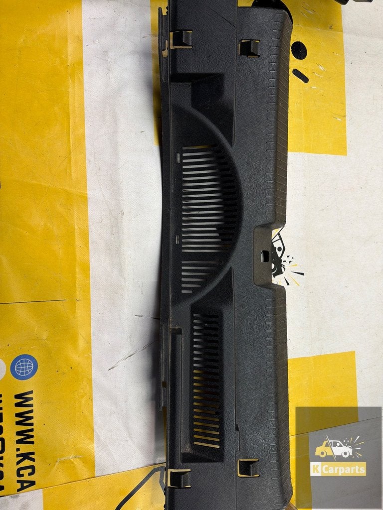 Instapbekleding bagageruimte VW Polo 2G 2G6863459D, Auto-onderdelen, Gebruikt, Volkswagen, Volkswagen AG, Berliner Ring 2
38440  Wolfsburg, DE
