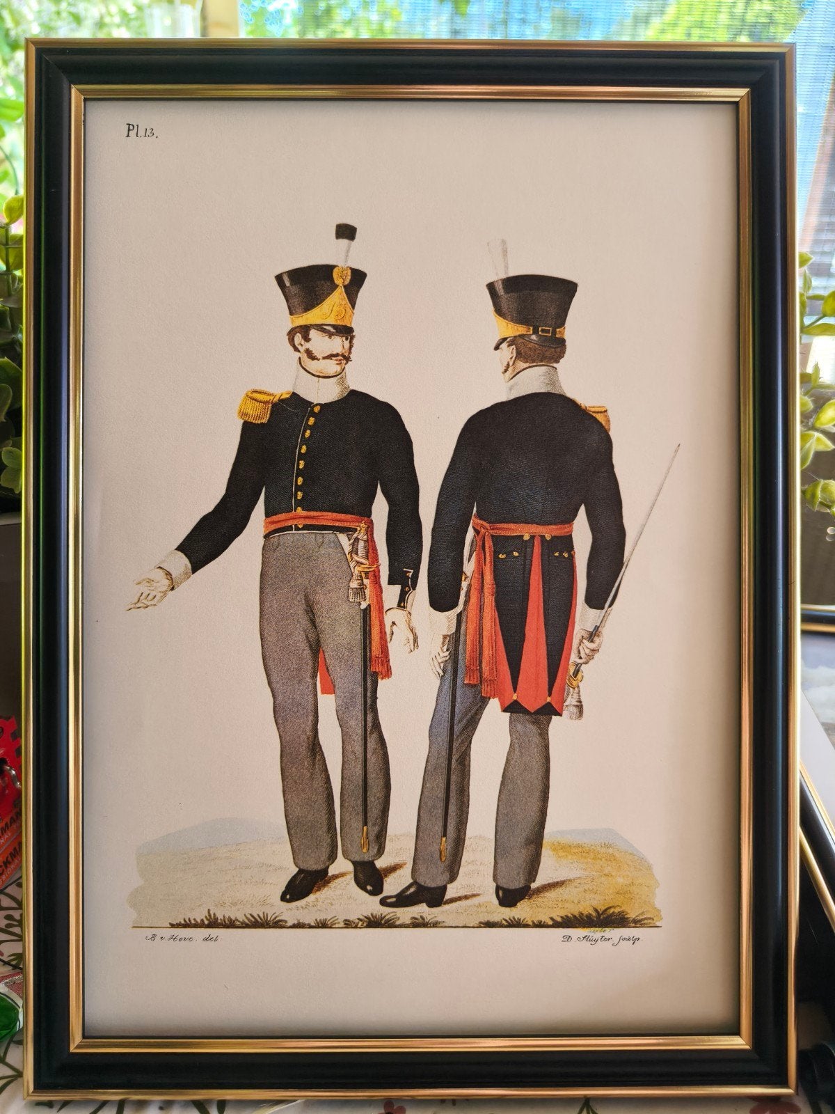 Antieke militaire uniform prent, ingelijst, Antiek en Kunst, Kunst | Tekeningen en Foto's, Ophalen of Verzenden, Print, Prent
