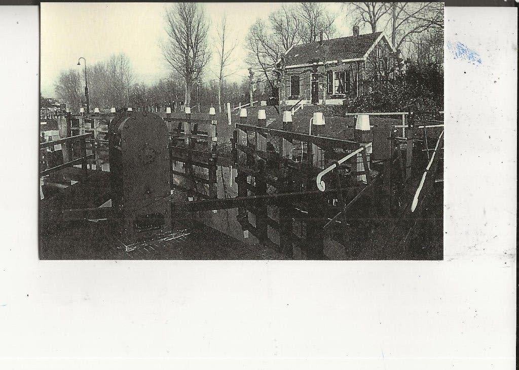 Dubbeldam Helsluis, Ophalen of Verzenden, Ongelopen, Zuid-Holland