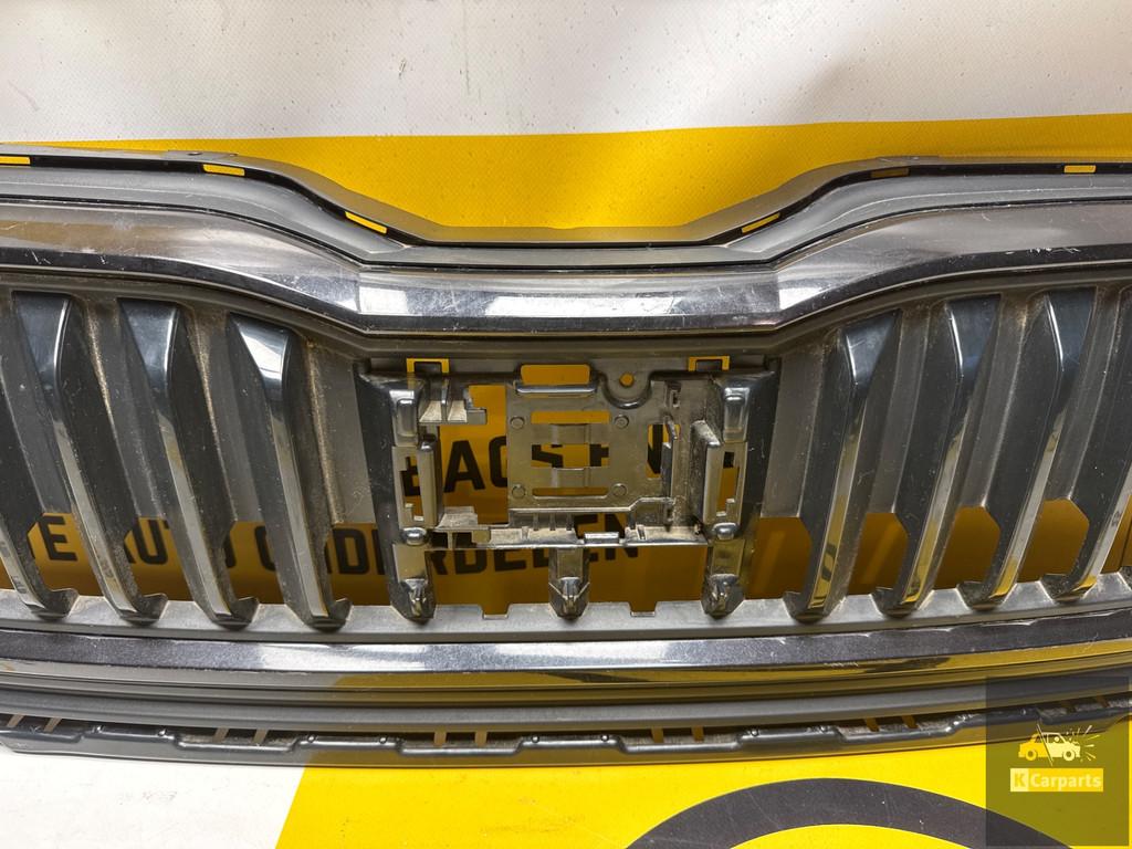 Grill Skoda Scala 657853653A origineel, Auto-onderdelen, Info@fabrikant.eu, Fabrikantstraat 1
1000 AA  Amsterdam, NL, Ophalen of Verzenden