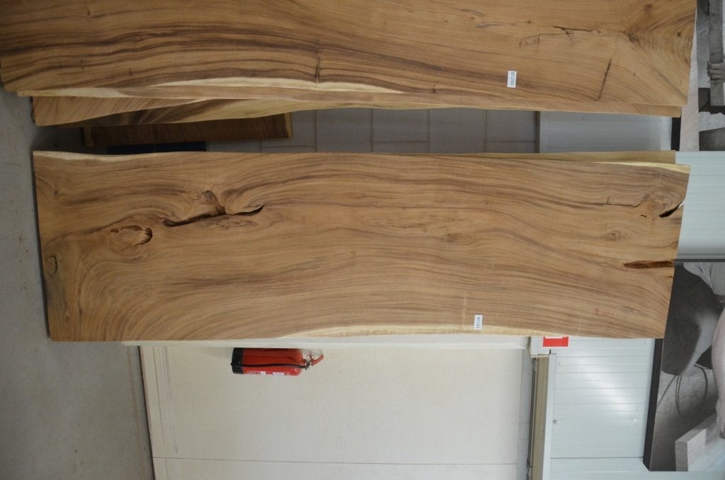 Boomstamtafel 300 cm suar -BT 241 - 3 meter boomstamtafel, Huis en Inrichting, Overige houtsoorten, Vijf personen of meer, Rechthoekig