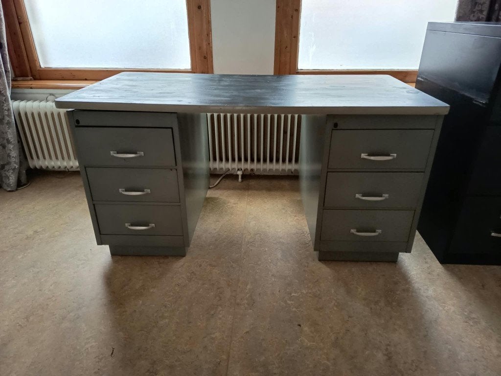 Vintage metalen bureau Gispen, Ophalen, Gebruikt