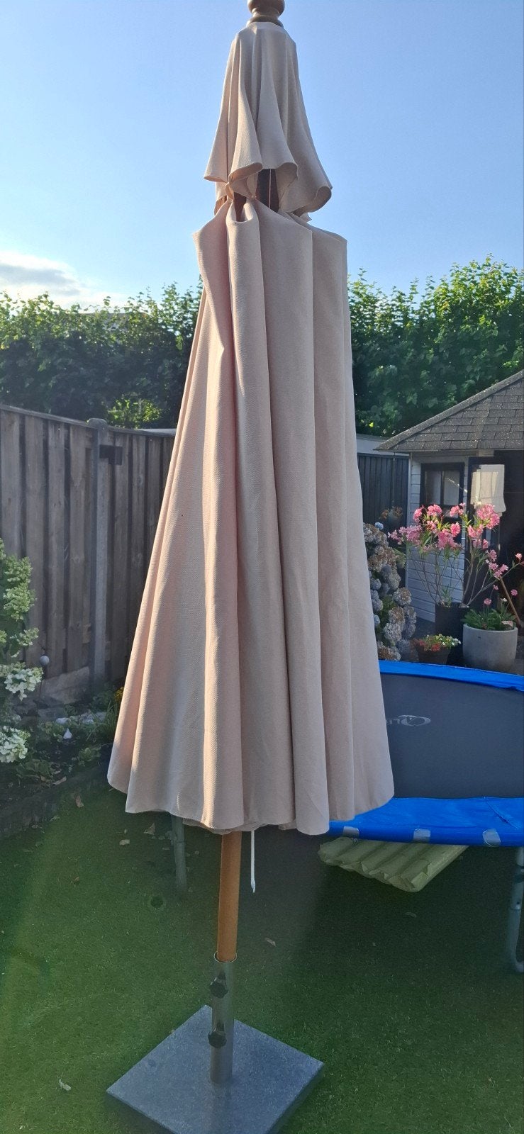 Parasol (+- 300 cm) met parasolvoet, Tuin en Terras, Ophalen, Gebruikt, 2 tot 3 meter, Waterdicht