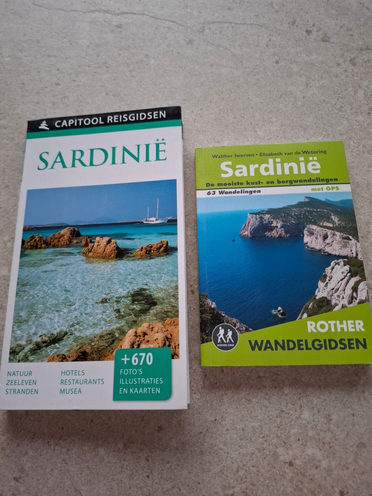 Reisgidsen Sardinië: Capitool en Rother Wandelgids, Ophalen of Verzenden