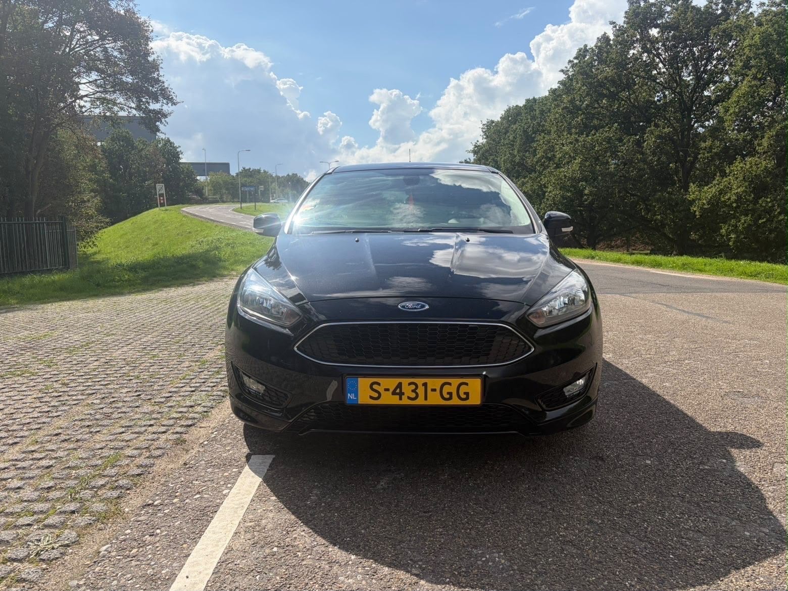 Ford Focus 1.5 Ecoboost 110KW 5-D 2016 Zwart, 1498 cc, 4 cilinders, Zwart, Handgeschakeld