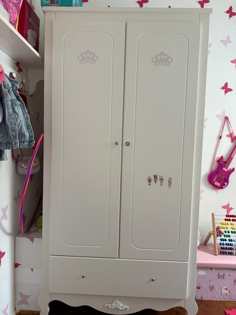 Kinderkamer set , kledingkast , bed en commmode., Kast, 50 tot 70 cm, 105 cm of meer, Ophalen of Verzenden