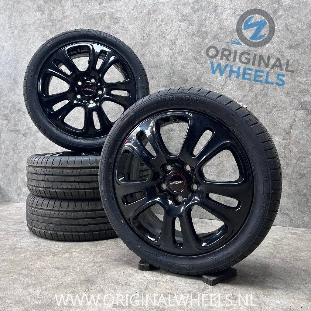 17 inch originele JCW velgen + banden Mini Cooper One