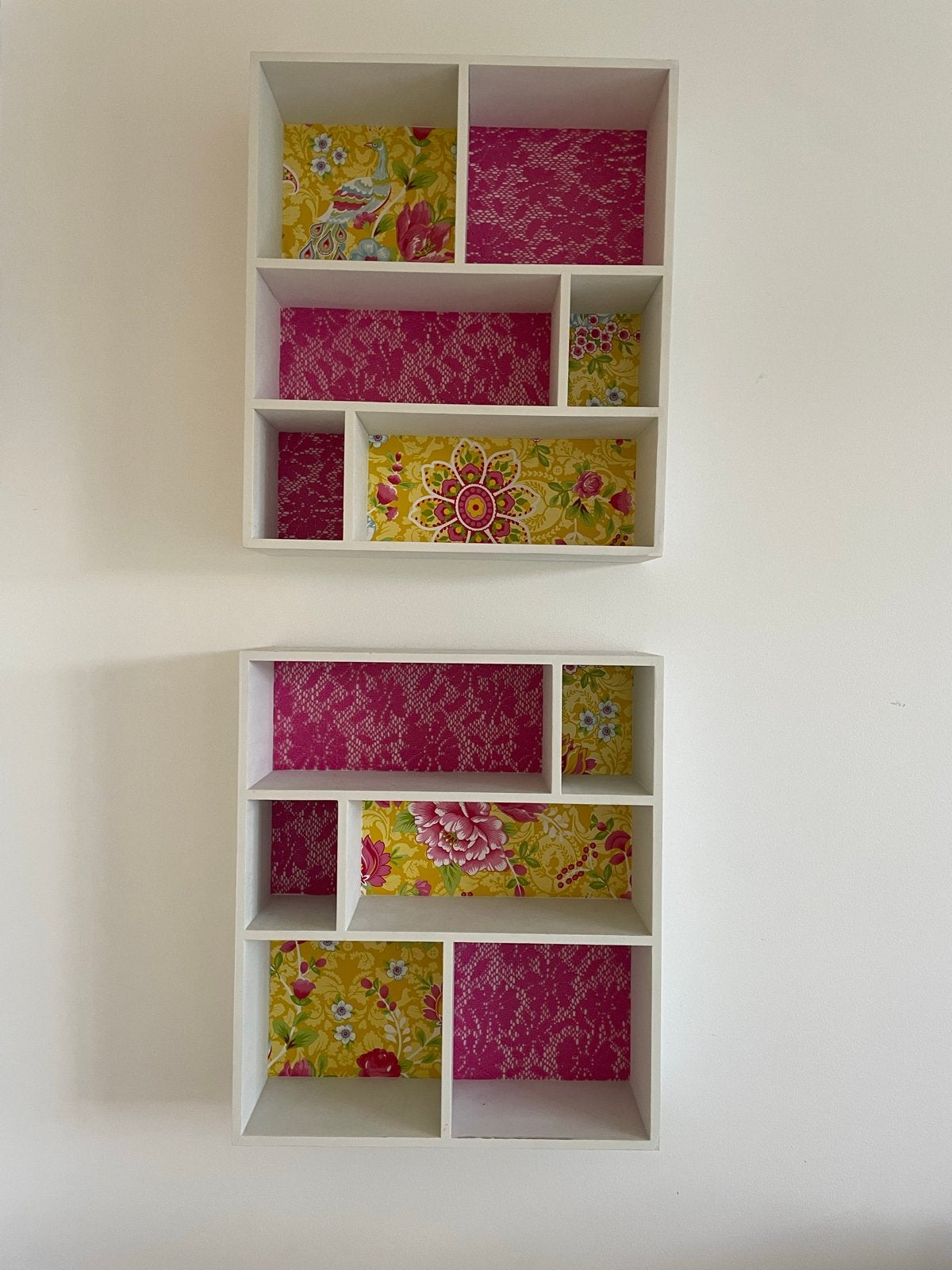Decoratieve wandplanken set met kleurrijke patronen, Huis en Inrichting, Met plank(en), Zo goed als nieuw, Minder dan 25 cm, Overige houtsoorten