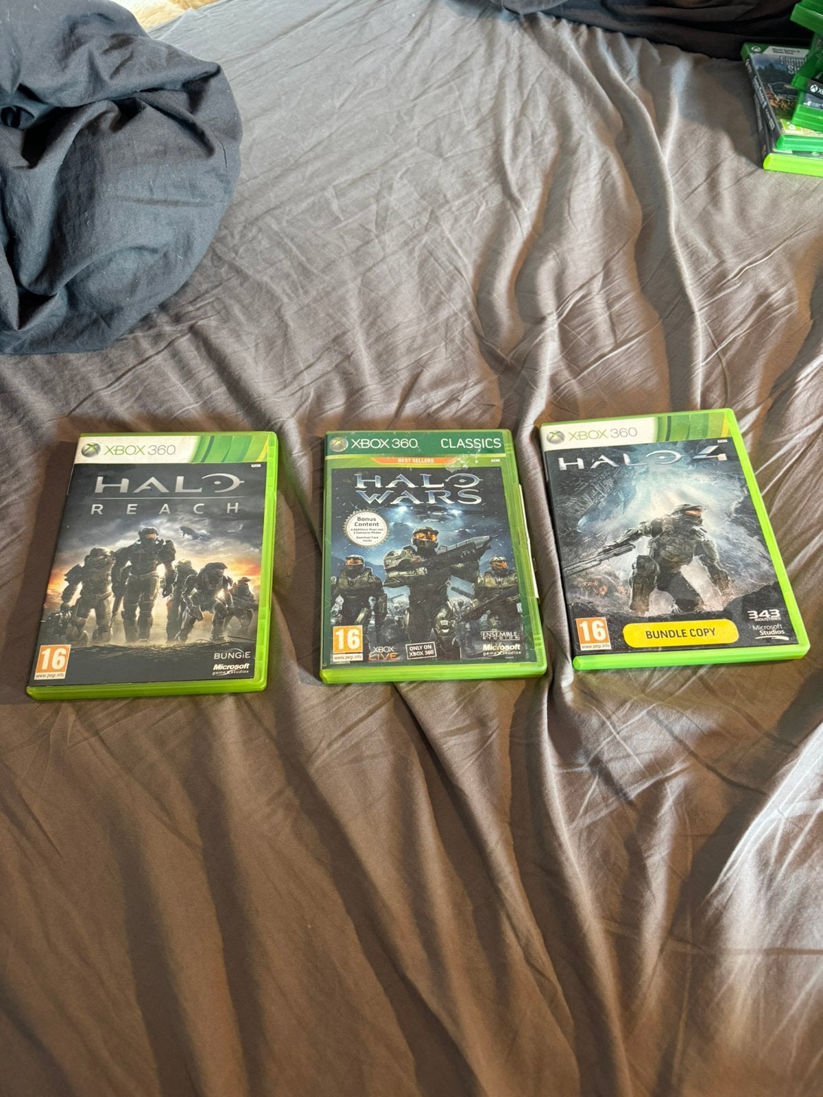 Halo Reach, Halo Wars, Halo 4 xbox 360& xbox1, Ophalen, Shooter, Zo goed als nieuw, 3 spelers of meer