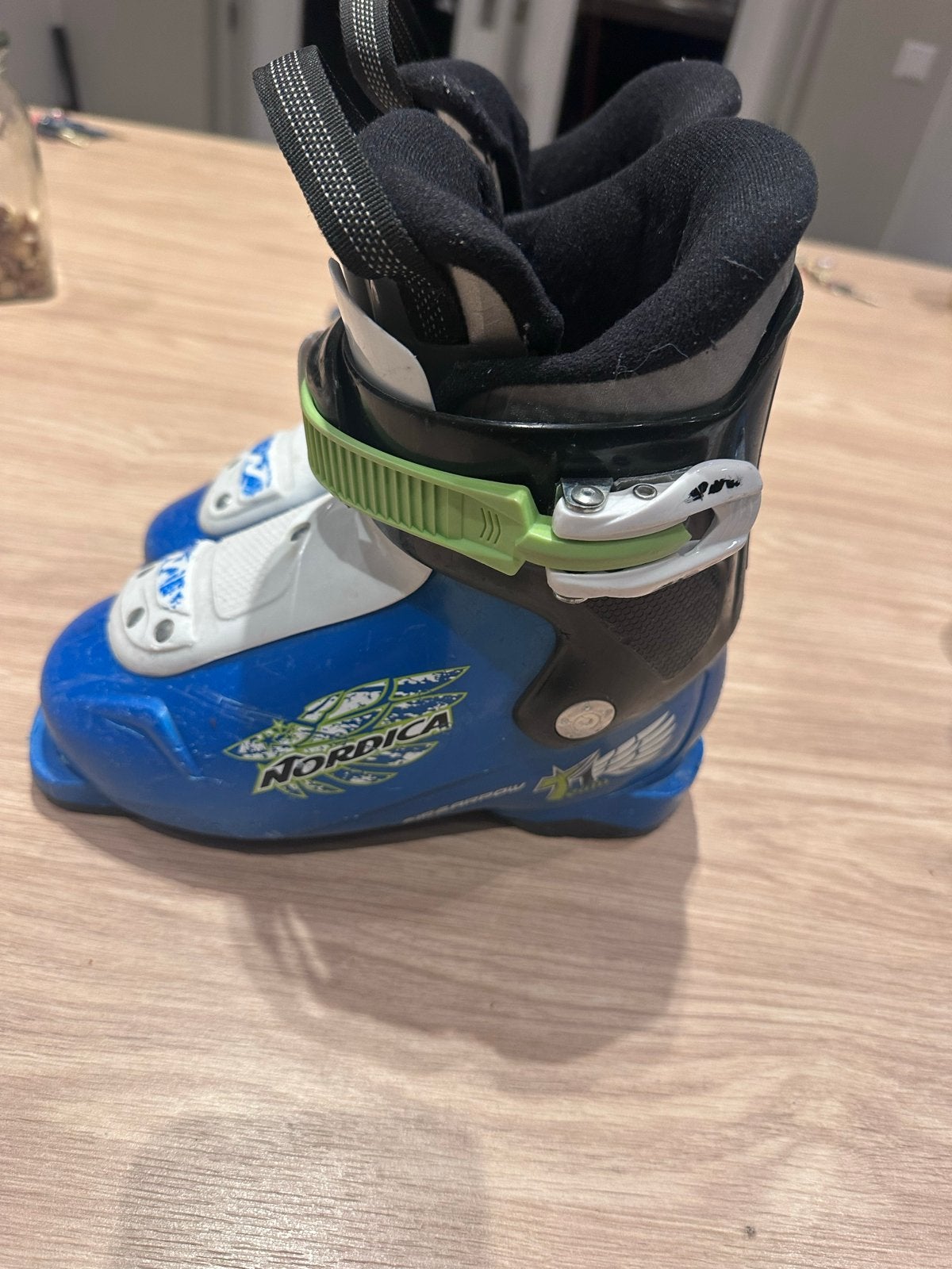 Nordica skischoenen maat 18.0-18.5 (28/29?), Gebruikt, 100 tot 140 cm, Schoenen, Ophalen of Verzenden
