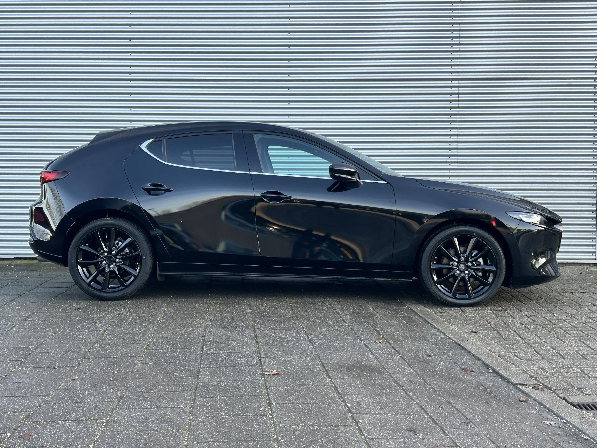 Mazda 3 2.0 e-SkyActiv-X M Hybrid 186 Nagisa | Camera | Lede, Auto's, Mazda, Automatische klimaatregeling, Gebruikt, Zwart, Origineel Nederlands