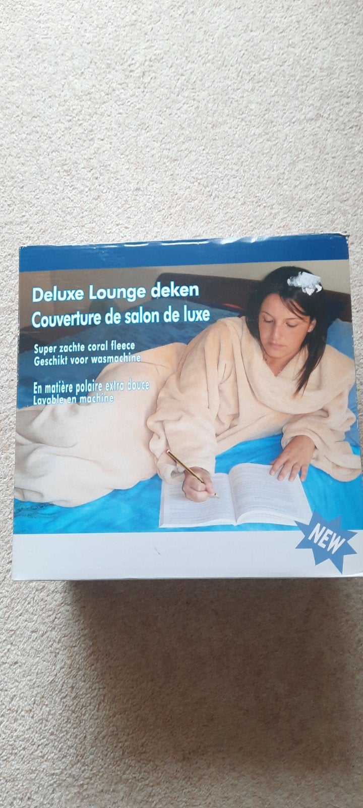 HEERLIJK ZACHTE LOUNGE DEKEN ZIE DE FOTO'S, Ophalen of Verzenden, Nieuw, Rood