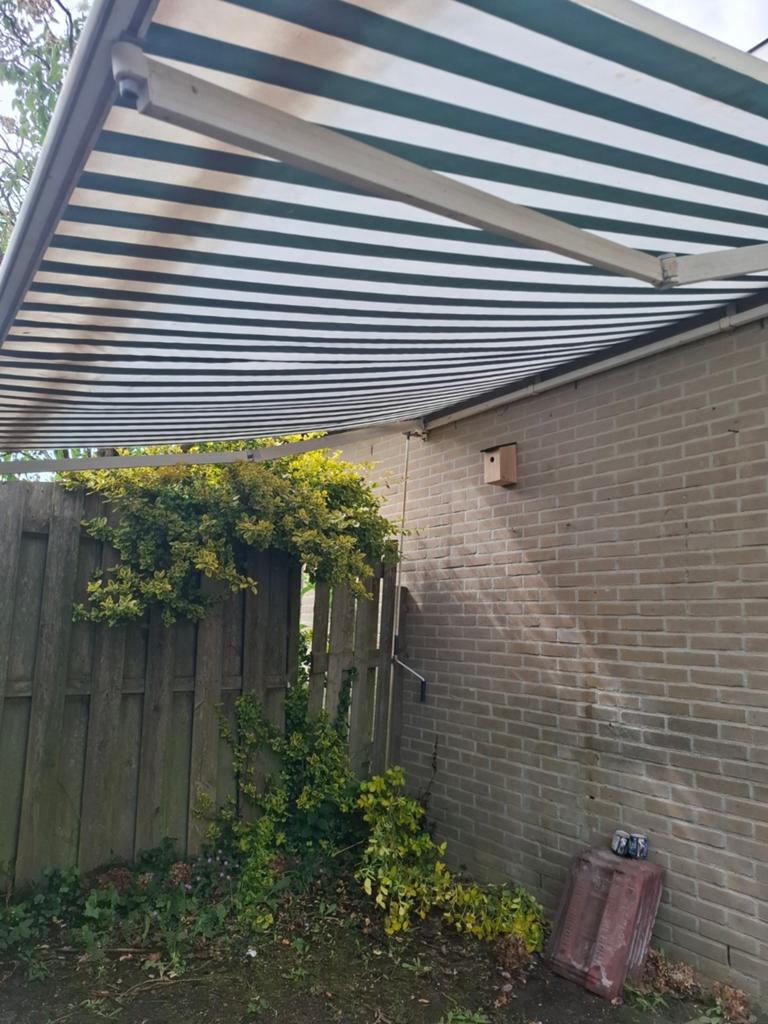 Zonne scherm, Tuin en Terras, Zonneschermen, 150 tot 300 cm, Ophalen of Verzenden, Knikarmscherm