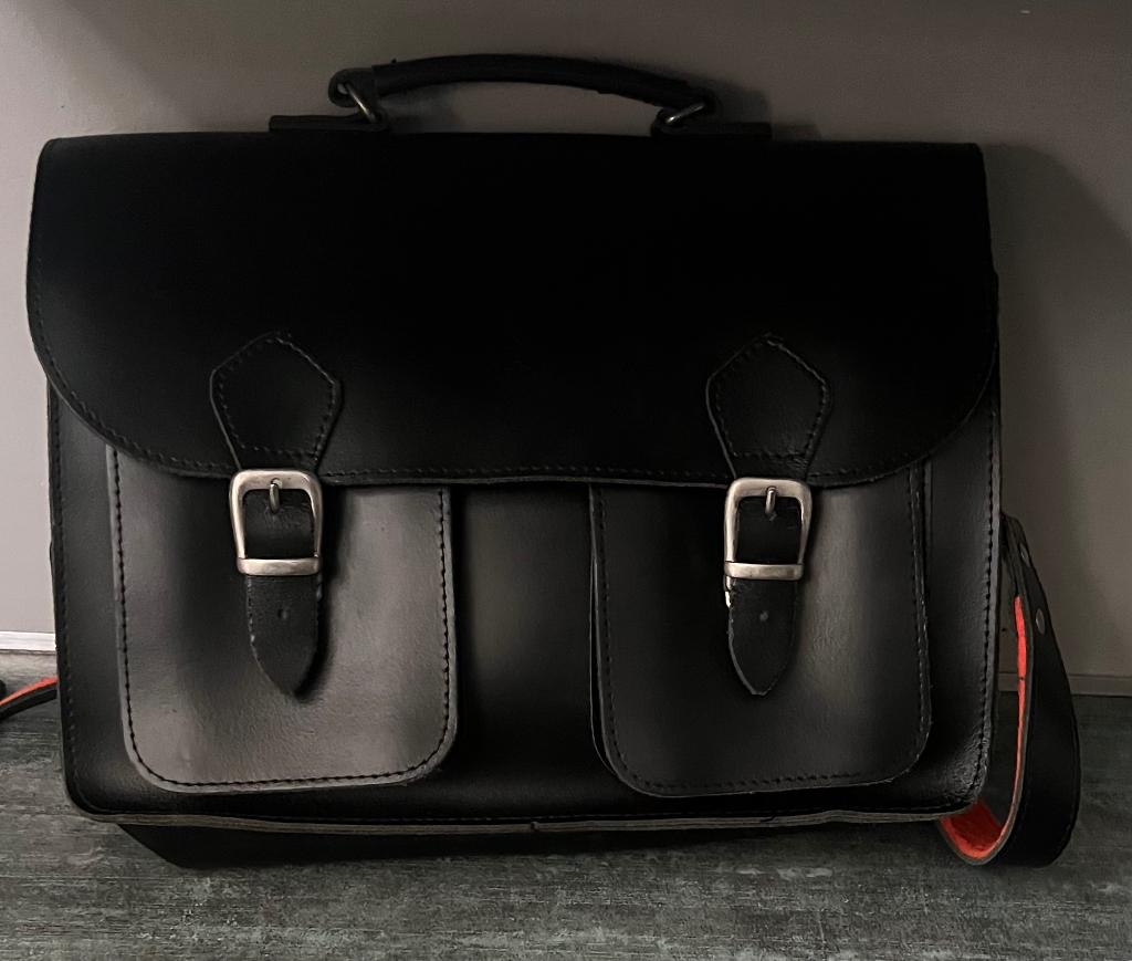 Old School.  Leren boekentas/schooltas., Sieraden, Tassen en Uiterlijk, Tassen | Schooltassen, Zwart, Aktetas of Boekentas, Nieuw