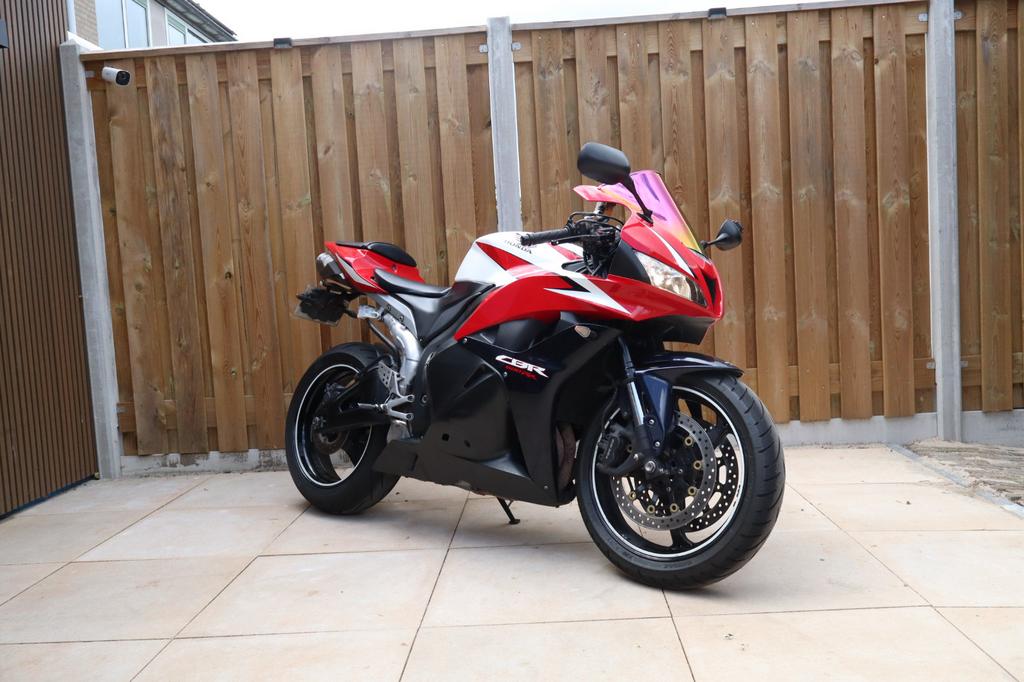 Honda CBR600RR 2009, Motoren, Motoren | Honda, Sportuitlaat, 4 cilinders, Motorrijbewijs A, Gebruikt