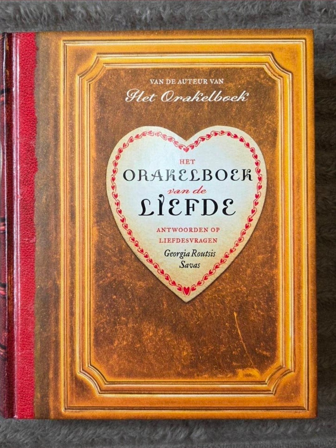 Georgia Routsis Savas - Het orakelboek van de liefde, Boeken, Ophalen of Verzenden, Zo goed als nieuw, Georgia Routsis Savas