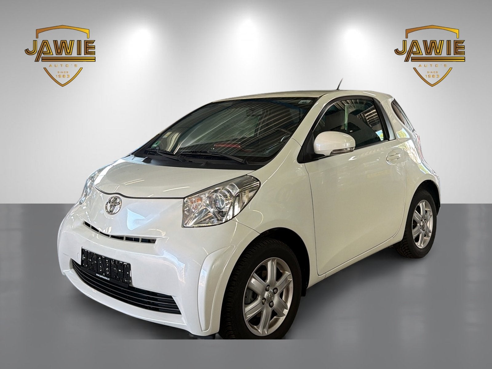 Toyota iQ 1.0 VVTi Aspiration Pearl volledige onderhoud btw, Stof, Gebruikt, 4 stoelen, Bedrijf