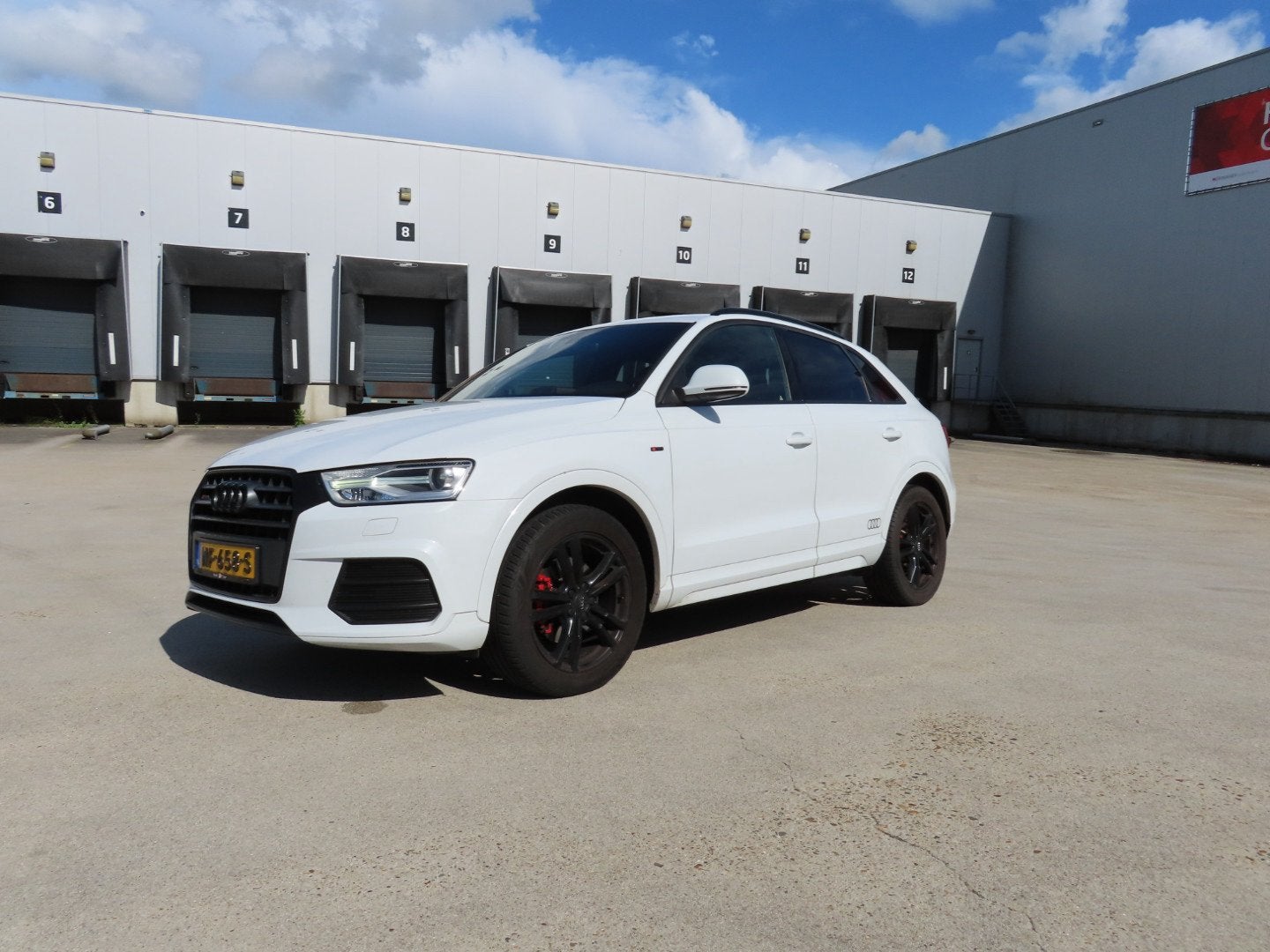 Audi Q3 1.4 Tfsi | S-tronic | Carplay | APK sept 2027, Auto's, 1380 kg, Zwart, 4 cilinders, Leder en Stof