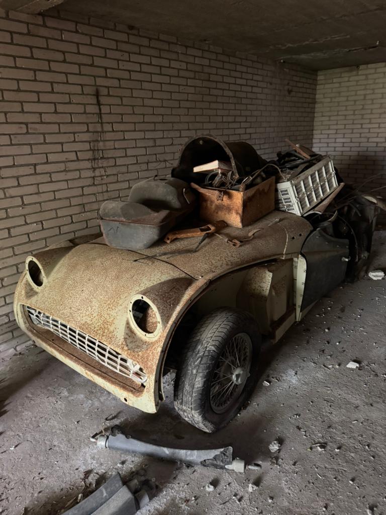 Triumph TR3 / TR3A restauratieproject, Auto's, Particulier, Te koop
