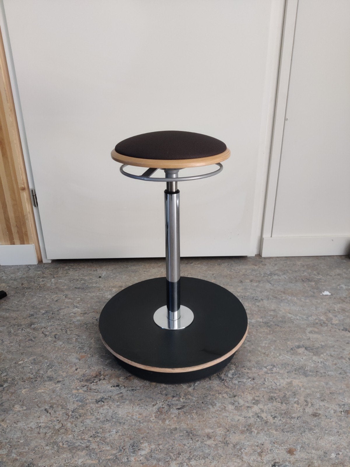Ergonomische wiebelkruk - Zwart/Hout, Ophalen, Hout, Zwart, Nieuw