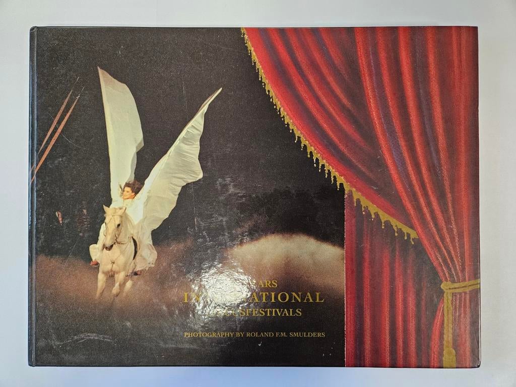 20 Years international Circusfestivals, Ophalen of Verzenden, Gelezen, Overige onderwerpen