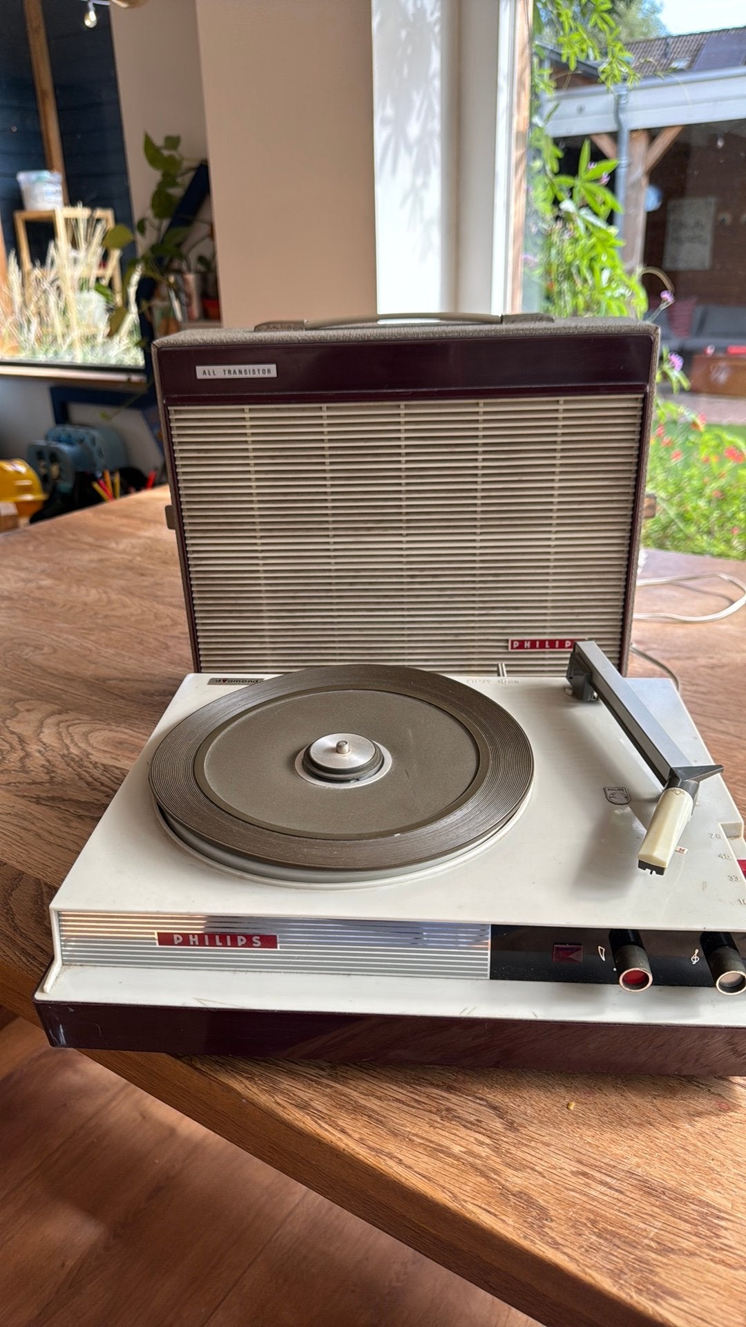 Vintage philips box platenspeler, Ophalen of Verzenden, Gebruikt, Platenspeler, Philips