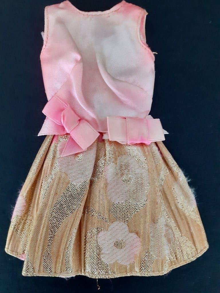 Vintage Barbie fashion "Glowing Out" (1971), Verzenden, Gebruikt, Kleertjes