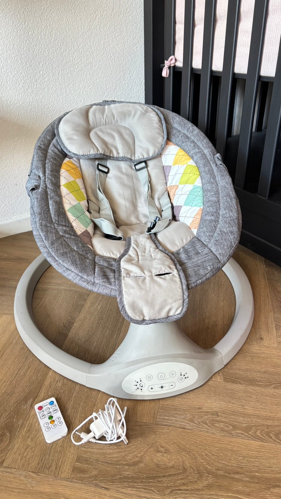 Elektrische wipstoel baby - automatisch schommelen, Gebruikt, Schommelstoel, Met gordel(s) of riempje(s), Ophalen