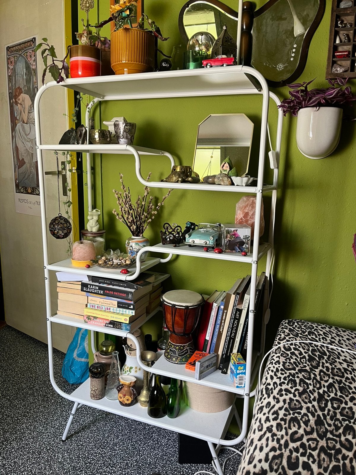 Leuke witte stellingkast, Ophalen, Zo goed als nieuw